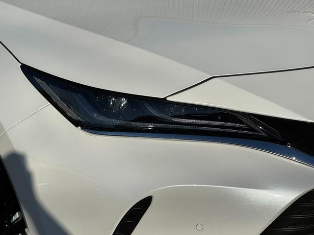 ハリアーハイブリッド Ｚ　レザーパッケージ・ナイトシェード　【調光パノラマルーフ！モデリスタエアロ！】１２．３インチディスプレイオーディオ　ＪＢＬサウンドシステム　ＡＣ１００Ｖ電源　１９インチアルミホイール　パノラミックビューモニター　ヘッドアップディスプレイ（12枚目）