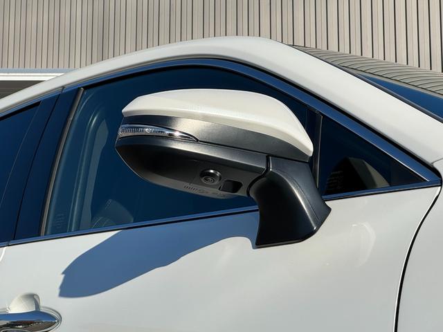 ハリアーハイブリッド Ｚ　レザーパッケージ・ナイトシェード　【調光パノラマルーフ！モデリスタエアロ！】１２．３インチディスプレイオーディオ　ＪＢＬサウンドシステム　ＡＣ１００Ｖ電源　１９インチアルミホイール　パノラミックビューモニター　ヘッドアップディスプレイ（19枚目）