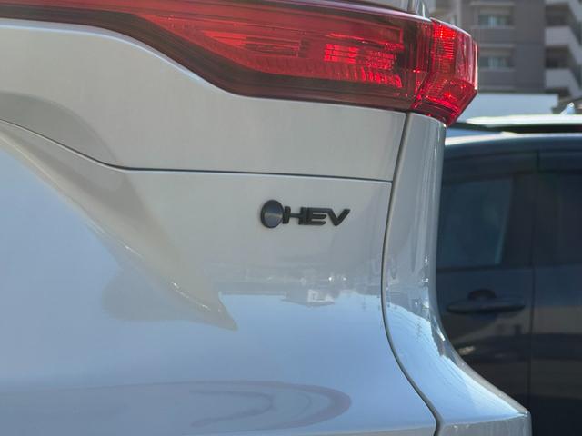 ハリアーハイブリッド Ｚ　レザーパッケージ・ナイトシェード　【調光パノラマルーフ！モデリスタエアロ！】１２．３インチディスプレイオーディオ　ＪＢＬサウンドシステム　ＡＣ１００Ｖ電源　１９インチアルミホイール　パノラミックビューモニター　ヘッドアップディスプレイ（37枚目）