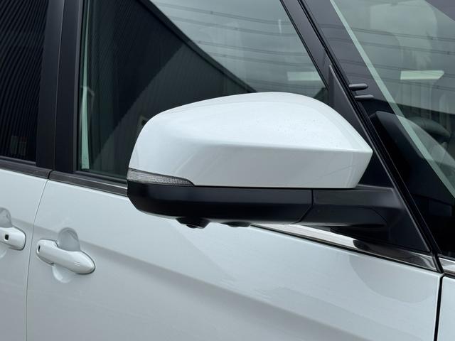 ヴォクシー ハイブリッドＳ－Ｚ　【改モデル！！パノラミックビューモニター！！】３眼ＬＥＤヘッドライト　快適利便パッケージ　アドバンストドライブ　ヘッドアップディスプレイ　デジタルインナーミラー　寒冷地仕様　スペアタイヤ　両側パワスラ（18枚目）