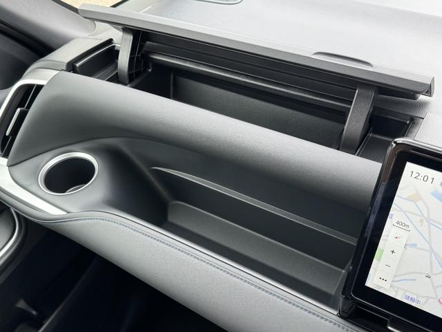 ヴォクシー ハイブリッドＳ－Ｚ　【改モデル！！パノラミックビューモニター！！】３眼ＬＥＤヘッドライト　快適利便パッケージ　アドバンストドライブ　ヘッドアップディスプレイ　デジタルインナーミラー　寒冷地仕様　スペアタイヤ　両側パワスラ（67枚目）