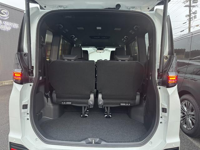 ヴォクシー ハイブリッドＳ－Ｚ　【改モデル！！パノラミックビューモニター！！】３眼ＬＥＤヘッドライト　快適利便パッケージ　アドバンストドライブ　ヘッドアップディスプレイ　デジタルインナーミラー　寒冷地仕様　スペアタイヤ　両側パワスラ（77枚目）