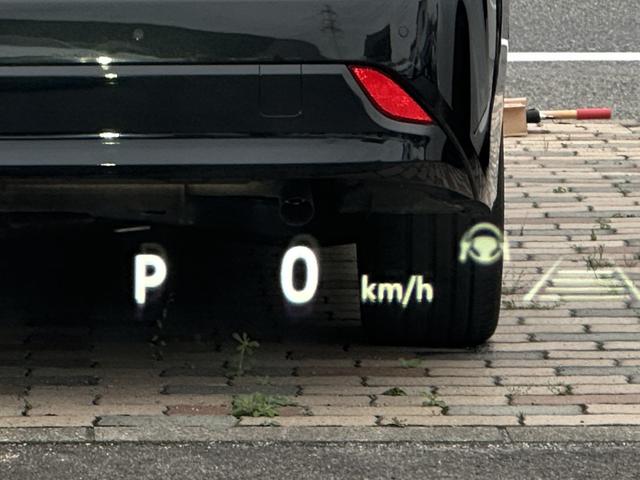 クラウンスポーツ Z 【イエローキャリパー!パノラマルーフ!】 黒内装 寒冷地仕様 パノラミックビューモニター アドバンストパーク ヘッドアップディスプレイ デジタルインナーミラー AC100V ブラインドスポットモニター(40枚目)