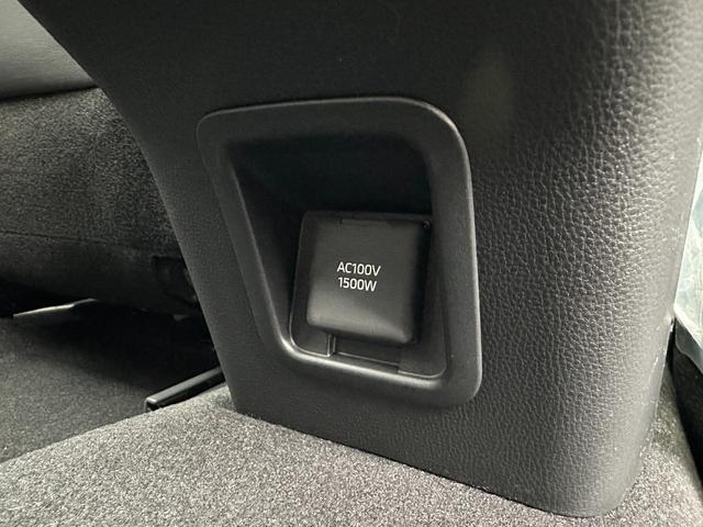 クラウンスポーツ Z 【イエローキャリパー!パノラマルーフ!】 黒内装 寒冷地仕様 パノラミックビューモニター アドバンストパーク ヘッドアップディスプレイ デジタルインナーミラー AC100V ブラインドスポットモニター(76枚目)