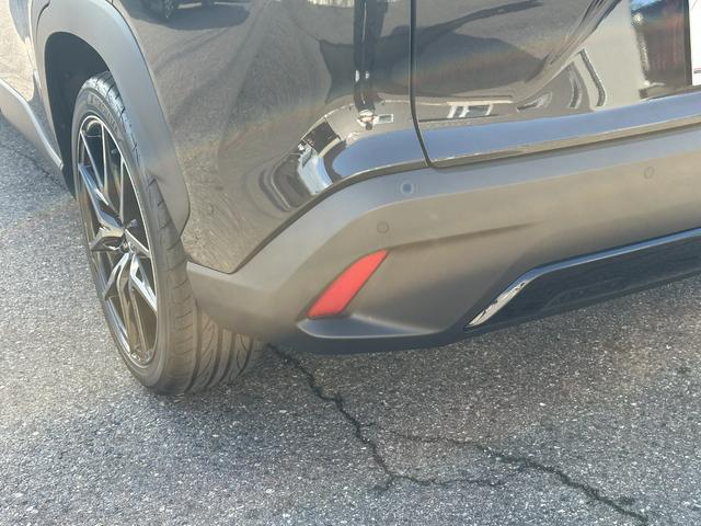 【ＧＲスポーツ！ハンズフリーパワーバッグドア！！】パノラミックビューモニター　アドバンスドパーク　ステアリングヒーター　パノラマルーフ　ナノイーＸ　アダプティブハイビーム　ブラインドスポットモニター！