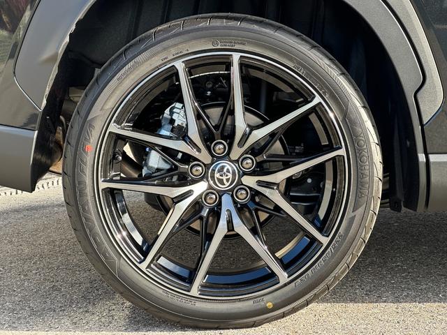 【ＧＲスポーツ！ハンズフリーパワーバッグドア！！】パノラミックビューモニター　アドバンスドパーク　ステアリングヒーター　パノラマルーフ　ナノイーＸ　アダプティブハイビーム　ブラインドスポットモニター！