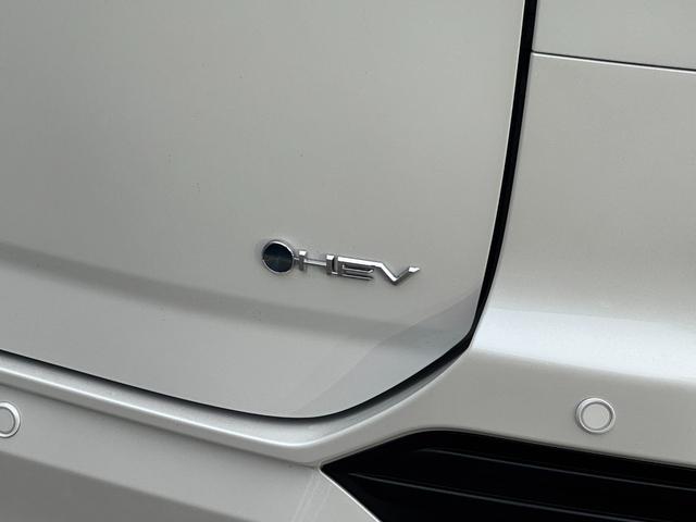 ヴォクシー ハイブリッドＳ－Ｚ　【改モデル！！快適利便パッケージＨｉ！！】１０．５インチディスプレイオーディオ　ＣＤ／ＤＶＤデッキ　三眼ＬＥＤヘッドライト　ユニバーサルステップ　ブラインドスポットモニター　オットマン　シートヒーター（33枚目）