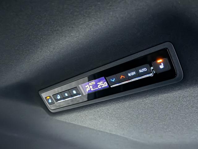 ヴォクシー ハイブリッドＳ－Ｚ　【改モデル！！快適利便パッケージＨｉ！！】１０．５インチディスプレイオーディオ　ＣＤ／ＤＶＤデッキ　三眼ＬＥＤヘッドライト　ユニバーサルステップ　ブラインドスポットモニター　オットマン　シートヒーター（76枚目）