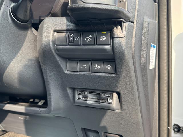 ランドクルーザー２５０ 　【ローン２．９％〜！ＺＸファーストエディション】　特別仕様車！サンルーフ　ルーフレール　ブラウン内装　丸目ＬＥＤヘッドライト　ＪＢＬサウンドシステム　デジタルインナーミラー　パノラミックビューモニター（49枚目）