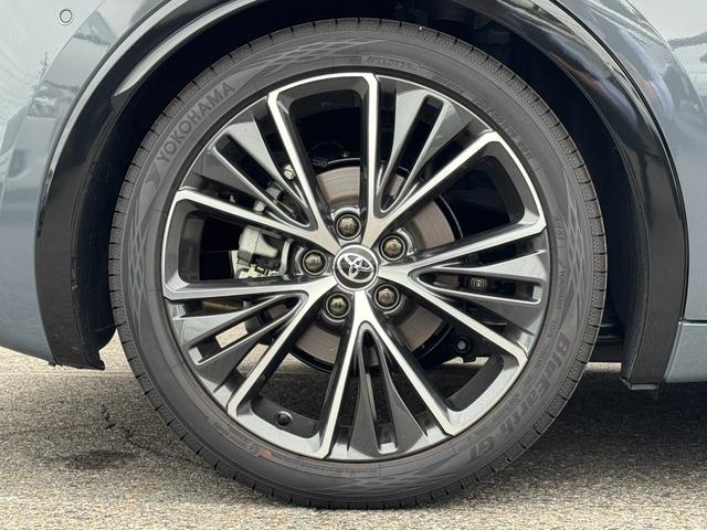 プリウス Ｚ　【ＧＲフロントスポイラー！！パノラマルーフ！！】パノラミックビューモニター　アドバンストパーク　ブラインドスポットモニター！　１２．３インチディスプレイオーディオ！　ＡＣ１００Ｖ電源！　シートヒーター（35枚目）