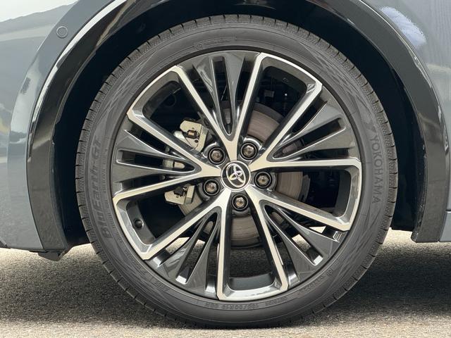 プリウス Ｚ　【ＧＲフロントスポイラー！！パノラマルーフ！！】パノラミックビューモニター　アドバンストパーク　ブラインドスポットモニター！　１２．３インチディスプレイオーディオ！　ＡＣ１００Ｖ電源！　シートヒーター（36枚目）