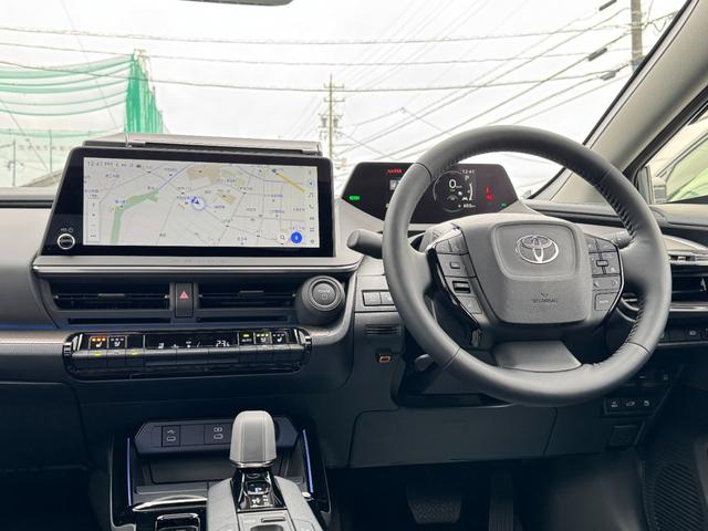 プリウス Ｚ　【ＧＲフロントスポイラー！！パノラマルーフ！！】パノラミックビューモニター　アドバンストパーク　ブラインドスポットモニター！　１２．３インチディスプレイオーディオ！　ＡＣ１００Ｖ電源！　シートヒーター（41枚目）