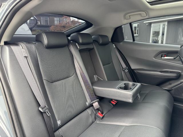 プリウス Ｚ　【ＧＲフロントスポイラー！！パノラマルーフ！！】パノラミックビューモニター　アドバンストパーク　ブラインドスポットモニター！　１２．３インチディスプレイオーディオ！　ＡＣ１００Ｖ電源！　シートヒーター（74枚目）