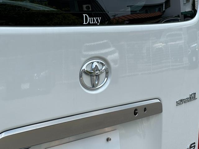 ハイエースバン ロングスーパーGL ダークプライムS 【即納!!特別仕様車!!】 20周年限定スカッフプレート パノラミックビューモニター デジタルインナーミラー 両側パワースライドドア レーンディパーチャーアラート AC100V電源 ハーフレザーシート(28枚目)