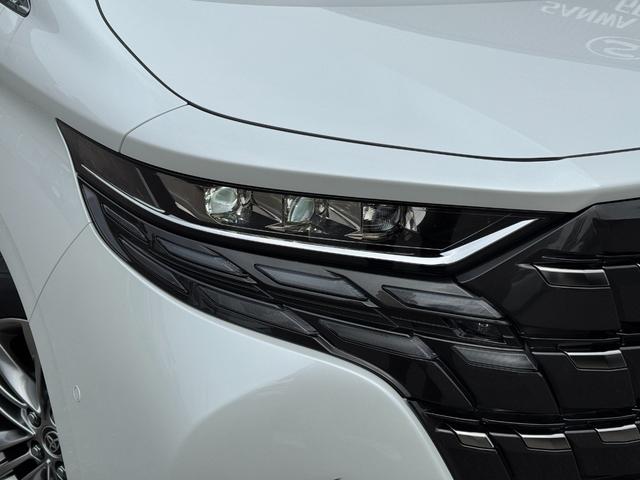 アルファードハイブリッド Ｚ　【左右独立ムーンルーフ！カラーヘッドアップディスプレイ！】アドバンスドパーク１４インチディスプレイオーディオ　１３．２インチフリップダウンモニター　寒冷地仕様　スペアタイヤ　ブラインドスポットモニター（14枚目）