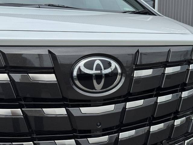 アルファードハイブリッド Ｚ　【左右独立ムーンルーフ！カラーヘッドアップディスプレイ！】アドバンスドパーク１４インチディスプレイオーディオ　１３．２インチフリップダウンモニター　寒冷地仕様　スペアタイヤ　ブラインドスポットモニター（17枚目）