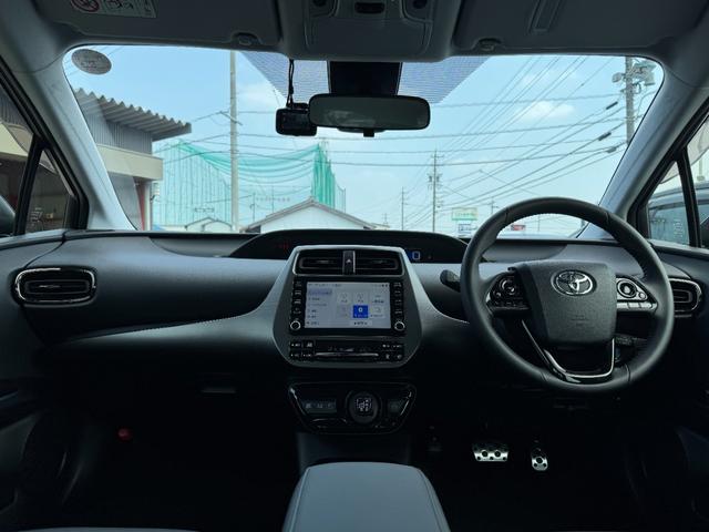 プリウス Ｓツーリングセレクション・ブラックエディション　【特別仕様車！ツートンカラー！！】純正８インチディスプレイオーディオ　両席シートヒーター　ドラレコ前後　クルーズコントロール　ＡＣ１００Ｖコンセント　トヨタセーフティセンス　パノラミックビューモニター（38枚目）