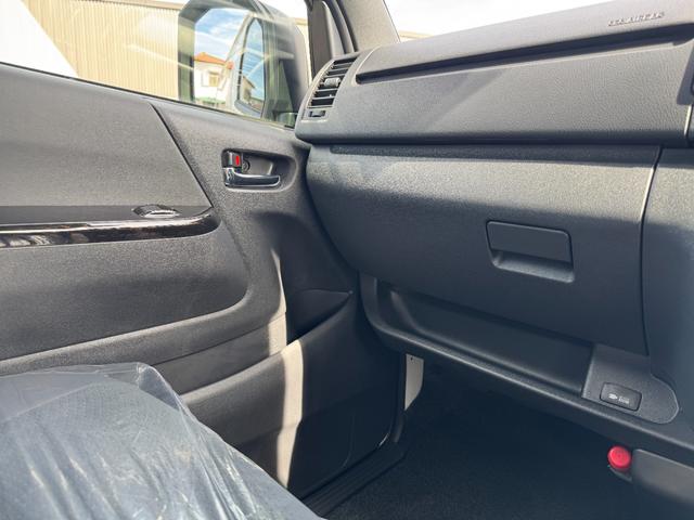 ハイエースバン 【パノラミックビューモニター!デジタルインナーミラー!】寒冷地仕様 両側パワースライドドア 20周年限定スカッフプレート ウッドコンビハンドル LEDヘッドライト プッシュスタート イージークローザー(57枚目)