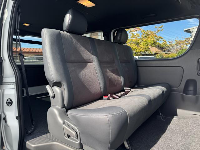 ハイエースバン 【パノラミックビューモニター!デジタルインナーミラー!】寒冷地仕様 両側パワースライドドア 20周年限定スカッフプレート ウッドコンビハンドル LEDヘッドライト プッシュスタート イージークローザー(67枚目)