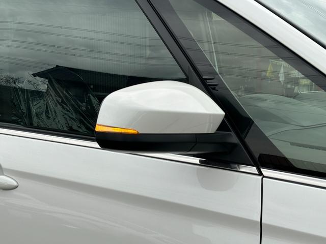 ヴォクシー 　【即納！１０．５インチディスプレイオーディオＰｌｕｓ！！】三眼ＬＥＤヘッド　両側電動スライドドア　ＨＤＭＩ入力端子　フルセグＴＶ　クルーズコントロール　シートヒーター　ＣＤ／ＤＶＤデッキ　ＥＴＣ２．０（18枚目）