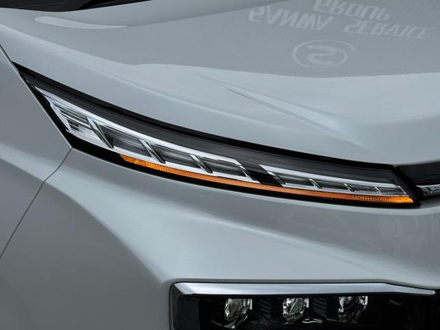 ヴォクシー ハイブリッドＳ－Ｚ　【１３．２インチフリップダウンモニター！！寒冷地仕様！！】ユニバーサルステップ　ブラインドスポットモニター　パノラミックビューモニター　アドバンスドパーク　三眼ＬＥＤヘッドライト　スペアタイヤ　ＨＵＤ（14枚目）