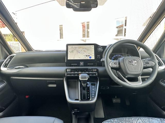 ヴォクシー ハイブリッドＳ－Ｚ　【改モデル！！アドバンスドドライブ！！】ブラインドスポットモニター　ヘッドアップディスプレイ　三眼ＬＥＤヘッドライト　シートヒーター　オットマン　両側パワースライドドア　快適利便パッケージＨｉ　ＥＴＣ（39枚目）