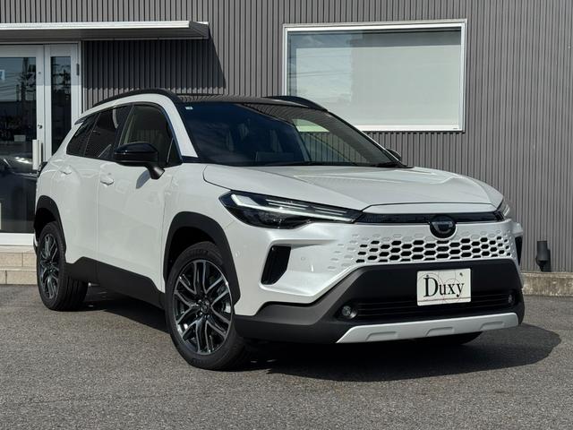 カローラクロス ハイブリッド　Ｚ　【登録済未使用車！パノラマルーフ！】パノラミックビューモニター！　ブラインドスポットモニター　アドバンストパーク　１０．５インチディスプレイオーディオ　ハンズフリーパワーバッグドア　ＡＣ１００Ｖ電源！（9枚目）