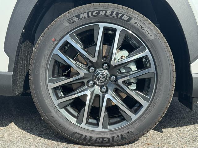 カローラクロス ハイブリッド　Ｚ　【登録済未使用車！パノラマルーフ！】パノラミックビューモニター！　ブラインドスポットモニター　アドバンストパーク　１０．５インチディスプレイオーディオ　ハンズフリーパワーバッグドア　ＡＣ１００Ｖ電源！（36枚目）