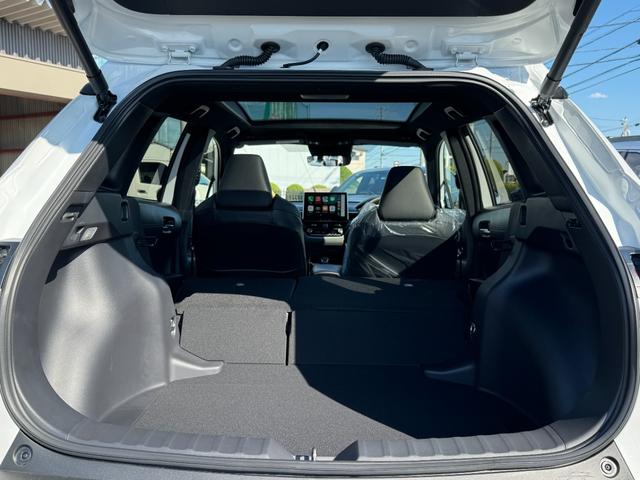 カローラクロス ハイブリッド　Ｚ　【登録済未使用車！パノラマルーフ！】パノラミックビューモニター！　ブラインドスポットモニター　アドバンストパーク　１０．５インチディスプレイオーディオ　ハンズフリーパワーバッグドア　ＡＣ１００Ｖ電源！（78枚目）