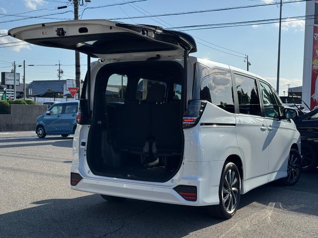 ヴォクシー ハイブリッドS-Z 【快適利便パッケージHi!トヨタチームメイト】デジタルインナーミラー 10.5インチディスプレイオーディオ ハーフレザーシート パノラミックビューモニター アドバンスドパーク ブラインドスポットモニタ(28枚目)