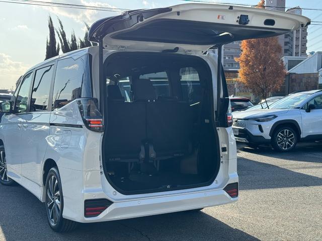 ヴォクシー ハイブリッドS-Z 【快適利便パッケージHi!トヨタチームメイト】デジタルインナーミラー 10.5インチディスプレイオーディオ ハーフレザーシート パノラミックビューモニター アドバンスドパーク ブラインドスポットモニタ(29枚目)