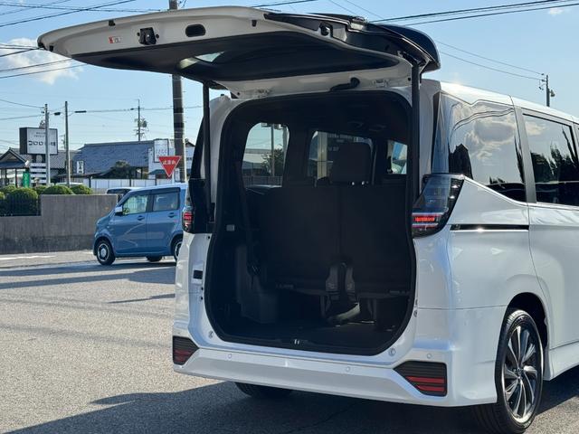 ヴォクシー ハイブリッドS-Z 【快適利便パッケージHi!トヨタチームメイト】デジタルインナーミラー 10.5インチディスプレイオーディオ ハーフレザーシート パノラミックビューモニター アドバンスドパーク ブラインドスポットモニタ(30枚目)