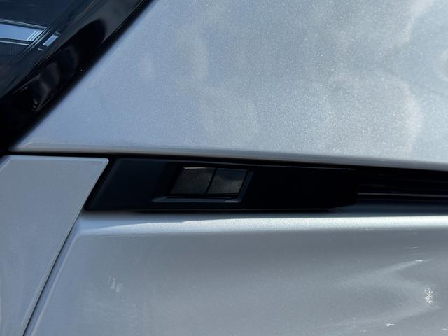 ヴォクシー ハイブリッドS-Z 【快適利便パッケージHi!トヨタチームメイト】デジタルインナーミラー 10.5インチディスプレイオーディオ ハーフレザーシート パノラミックビューモニター アドバンスドパーク ブラインドスポットモニタ(35枚目)