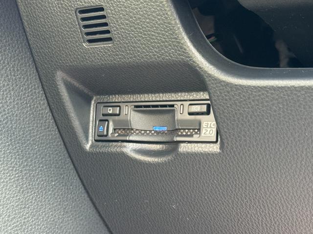 ヴォクシー ハイブリッドS-Z 【快適利便パッケージHi!トヨタチームメイト】デジタルインナーミラー 10.5インチディスプレイオーディオ ハーフレザーシート パノラミックビューモニター アドバンスドパーク ブラインドスポットモニタ(50枚目)