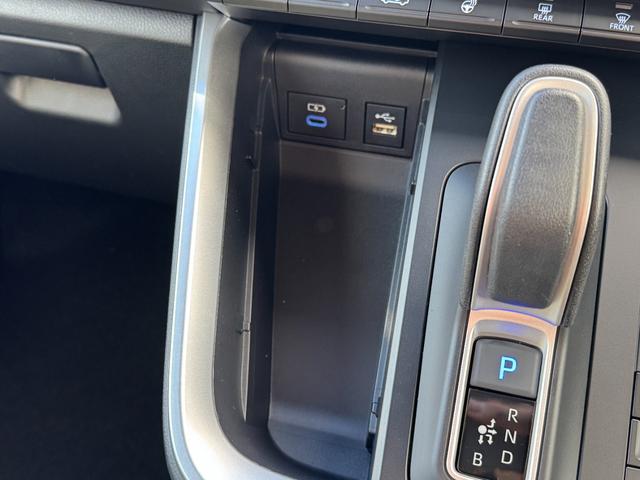 ヴォクシー ハイブリッドS-Z 【快適利便パッケージHi!トヨタチームメイト】デジタルインナーミラー 10.5インチディスプレイオーディオ ハーフレザーシート パノラミックビューモニター アドバンスドパーク ブラインドスポットモニタ(54枚目)