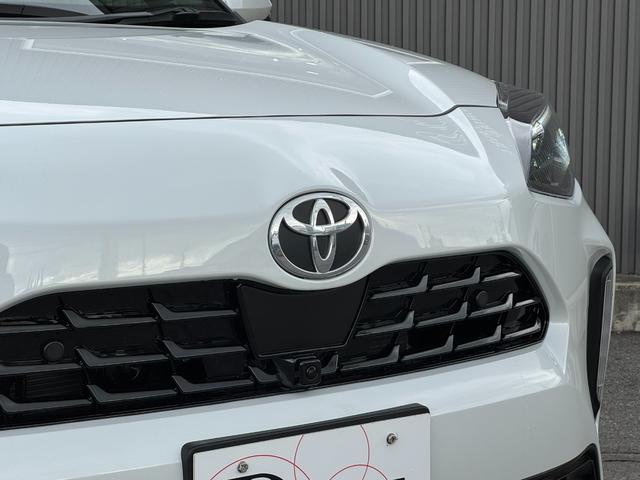 ヤリスクロス ハイブリッドZ 【トヨタチームメイト!ハンズフリーパワーバッグドア!!】パノラミックビューモニター アドバンスドパーク 8インチディスプレイオーディオ HDMI端子 ステアリングヒーター ブラインドスポットモニター(15枚目)