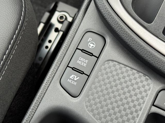 ヤリスクロス ハイブリッドZ 【トヨタチームメイト!ハンズフリーパワーバッグドア!!】パノラミックビューモニター アドバンスドパーク 8インチディスプレイオーディオ HDMI端子 ステアリングヒーター ブラインドスポットモニター(54枚目)