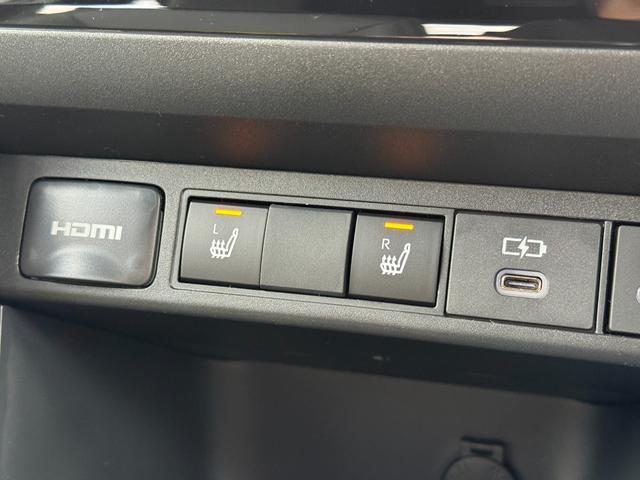 ヤリスクロス ハイブリッドZ 【トヨタチームメイト!ハンズフリーパワーバッグドア!!】パノラミックビューモニター アドバンスドパーク 8インチディスプレイオーディオ HDMI端子 ステアリングヒーター ブラインドスポットモニター(55枚目)