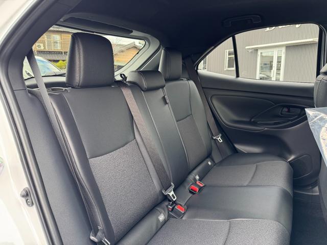 ヤリスクロス ハイブリッドZ 【トヨタチームメイト!ハンズフリーパワーバッグドア!!】パノラミックビューモニター アドバンスドパーク 8インチディスプレイオーディオ HDMI端子 ステアリングヒーター ブラインドスポットモニター(75枚目)