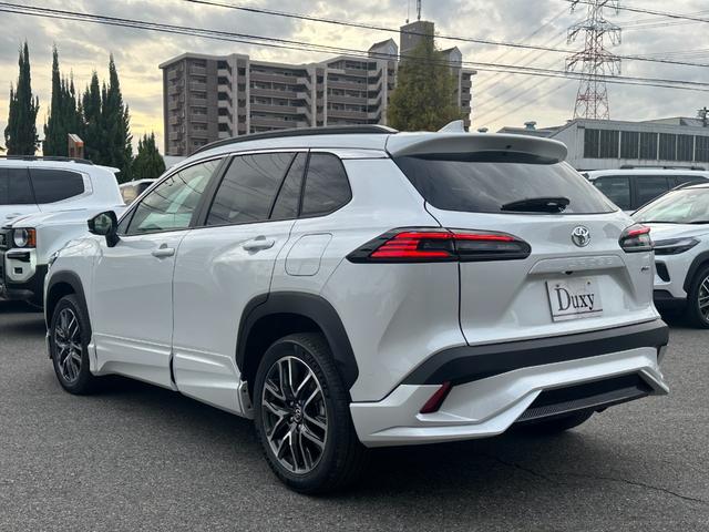 カローラクロス ハイブリッド Z 【モデリスタエアロ!!改モデル!!!】パノラミックビューモニター アドバンスドパーク ステアリングヒーター 置くだけ充電 ブラインドスポットモニター ETC2.0 10.5インチディスプレイオーディオ(25枚目)