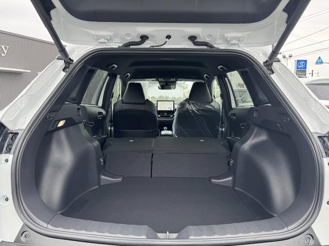 カローラクロス ハイブリッド Z 【モデリスタエアロ!!改モデル!!!】パノラミックビューモニター アドバンスドパーク ステアリングヒーター 置くだけ充電 ブラインドスポットモニター ETC2.0 10.5インチディスプレイオーディオ(78枚目)