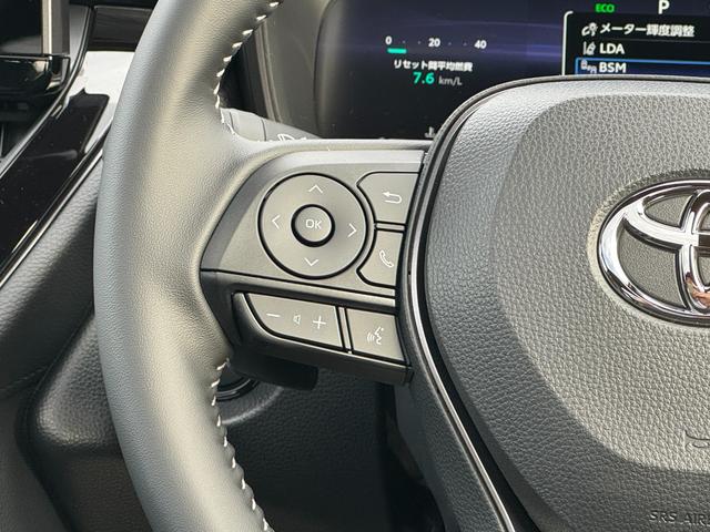 カローラクロス GRスポーツ 【GRスポーツ!専用ブレーキキャリパー!】ハンズフリーパワーバッグドア パノラミックビューモニター アドバンスドパーク 10.5インチディスプレイオーディオ 専用GRスポーツシート 専用アルミホイール(45枚目)