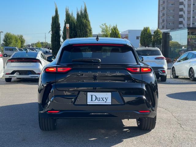 クラウンスポーツ Ｚ　【黒内装！パノラミックビューモニター！】アドバンスドパーク　置くだけ充電　デジタルインナーミラー　ヘッドアップディスプレイ　パワーバッグドア　シートヒーター　ベンチレーション　１２．３型ディスプレイ！（7枚目）