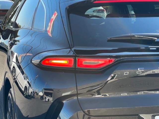 クラウンスポーツ Ｚ　【黒内装！パノラミックビューモニター！】アドバンスドパーク　置くだけ充電　デジタルインナーミラー　ヘッドアップディスプレイ　パワーバッグドア　シートヒーター　ベンチレーション　１２．３型ディスプレイ！（29枚目）