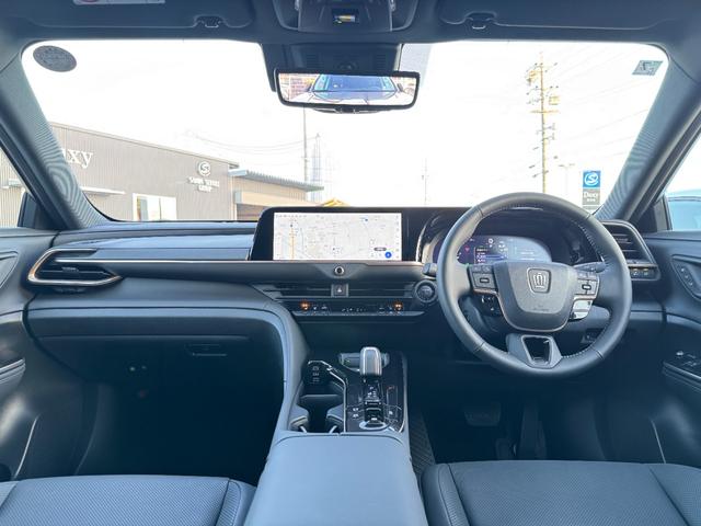 クラウンスポーツ Ｚ　【黒内装！パノラミックビューモニター！】アドバンスドパーク　置くだけ充電　デジタルインナーミラー　ヘッドアップディスプレイ　パワーバッグドア　シートヒーター　ベンチレーション　１２．３型ディスプレイ！（39枚目）