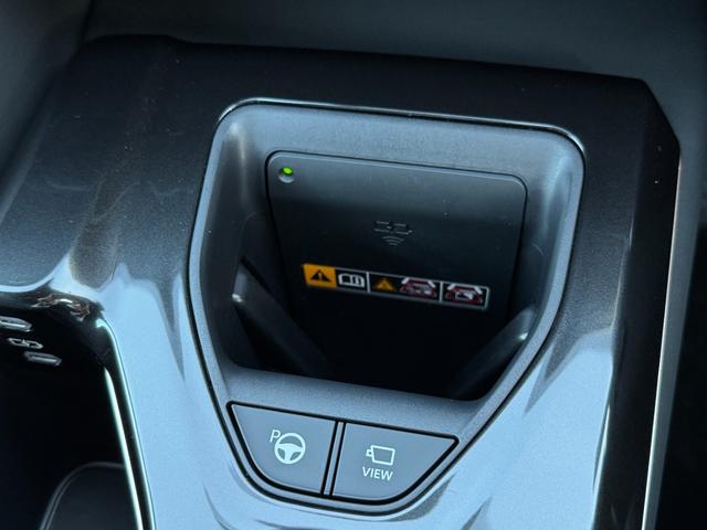 クラウンスポーツ Ｚ　【黒内装！パノラミックビューモニター！】アドバンスドパーク　置くだけ充電　デジタルインナーミラー　ヘッドアップディスプレイ　パワーバッグドア　シートヒーター　ベンチレーション　１２．３型ディスプレイ！（52枚目）