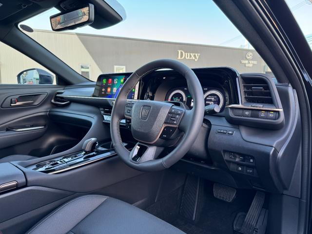 クラウンスポーツ Ｚ　【黒内装！パノラミックビューモニター！】アドバンスドパーク　置くだけ充電　デジタルインナーミラー　ヘッドアップディスプレイ　パワーバッグドア　シートヒーター　ベンチレーション　１２．３型ディスプレイ！（69枚目）