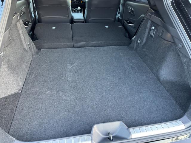 クラウンスポーツ Ｚ　【黒内装！パノラミックビューモニター！】アドバンスドパーク　置くだけ充電　デジタルインナーミラー　ヘッドアップディスプレイ　パワーバッグドア　シートヒーター　ベンチレーション　１２．３型ディスプレイ！（77枚目）