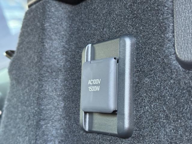 クラウンスポーツ Ｚ　【黒内装！パノラミックビューモニター！】アドバンスドパーク　置くだけ充電　デジタルインナーミラー　ヘッドアップディスプレイ　パワーバッグドア　シートヒーター　ベンチレーション　１２．３型ディスプレイ！（79枚目）