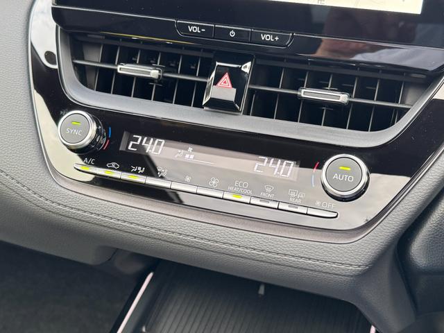 カローラクロス ＧＲスポーツ　【ＧＲスポーツ！専用ブレーキキャリパー！】ハンズフリーパワーバッグドア　パノラミックビューモニター　アドバンスドパーク　１０．５インチディスプレイオーディオ　専用ＧＲスポーツシート　専用アルミホイール（60枚目）